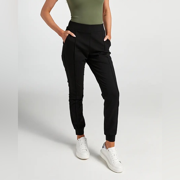 BYLT Women's Elite+ Pintuck Jogger NWT - Picture 1 of 4